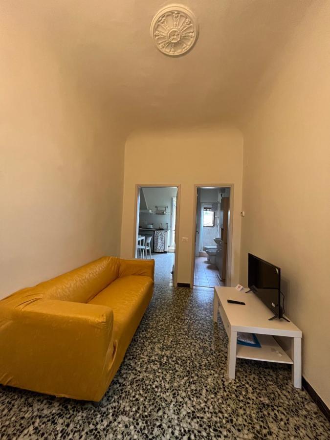 פירנצה Apartment Dalla Mirella מראה חיצוני תמונה