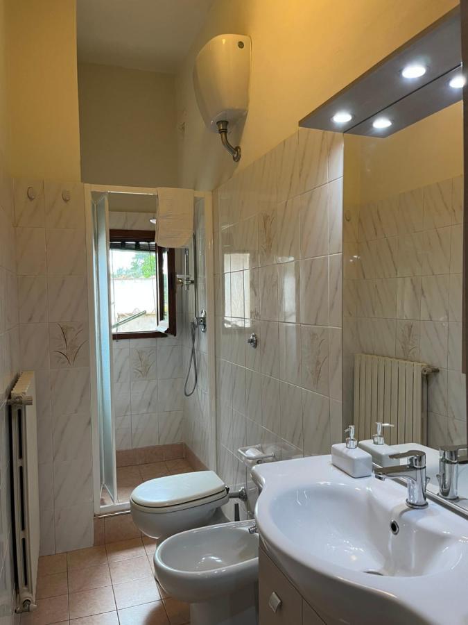פירנצה Apartment Dalla Mirella מראה חיצוני תמונה