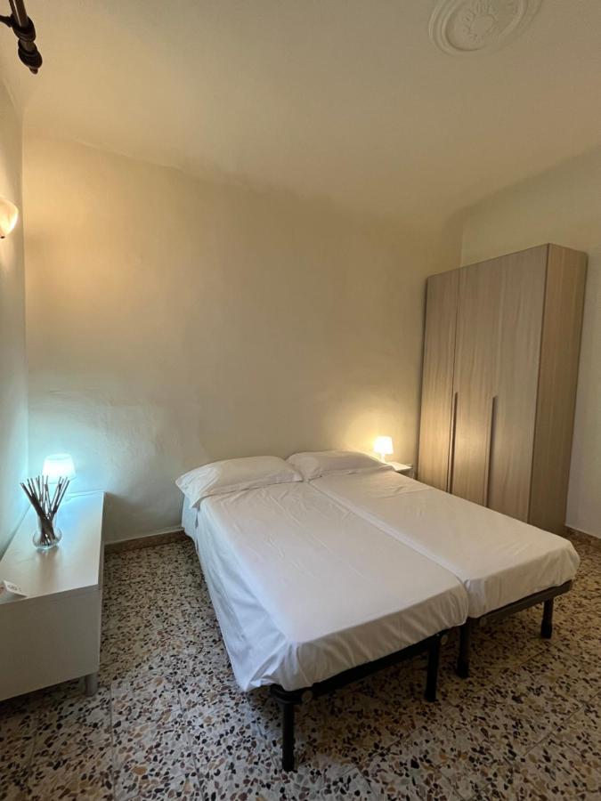 פירנצה Apartment Dalla Mirella מראה חיצוני תמונה