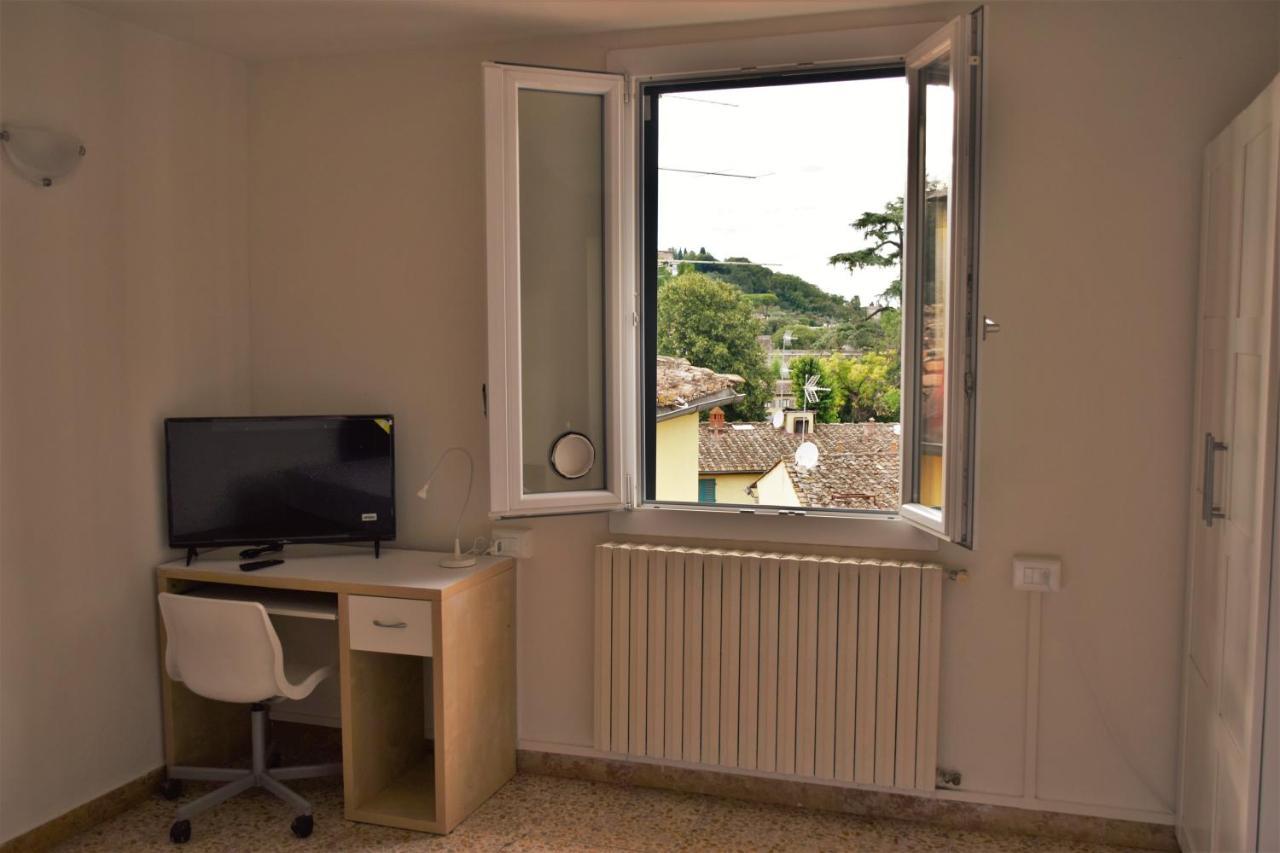 פירנצה Apartment Dalla Mirella מראה חיצוני תמונה